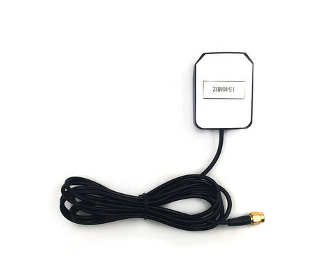 25±3dBi Gain Vertical Polarization GPS/Glonass/Beidou/Calileo Navigation Antenna for Car